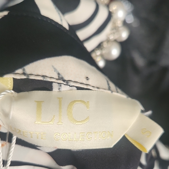 NWT Lizette Collection Zebra and Pearl Button Down - Picture 7 of 8